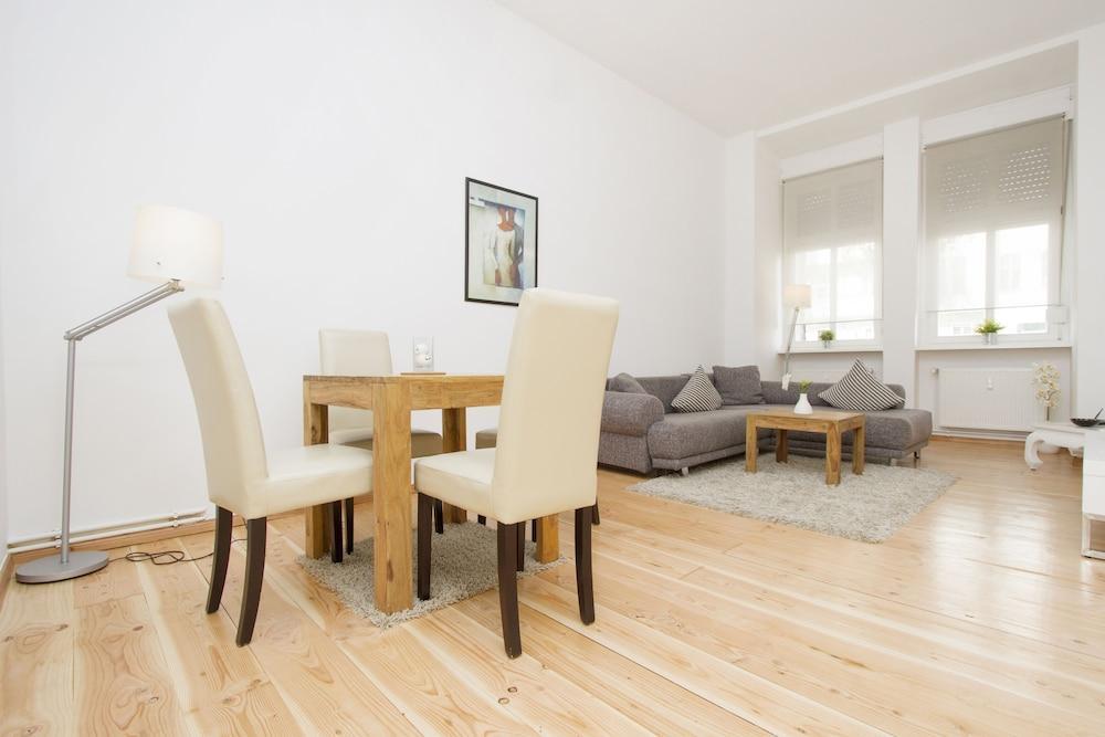 Limehome Berlin Malmoeer Strasse ภายนอก รูปภาพ
