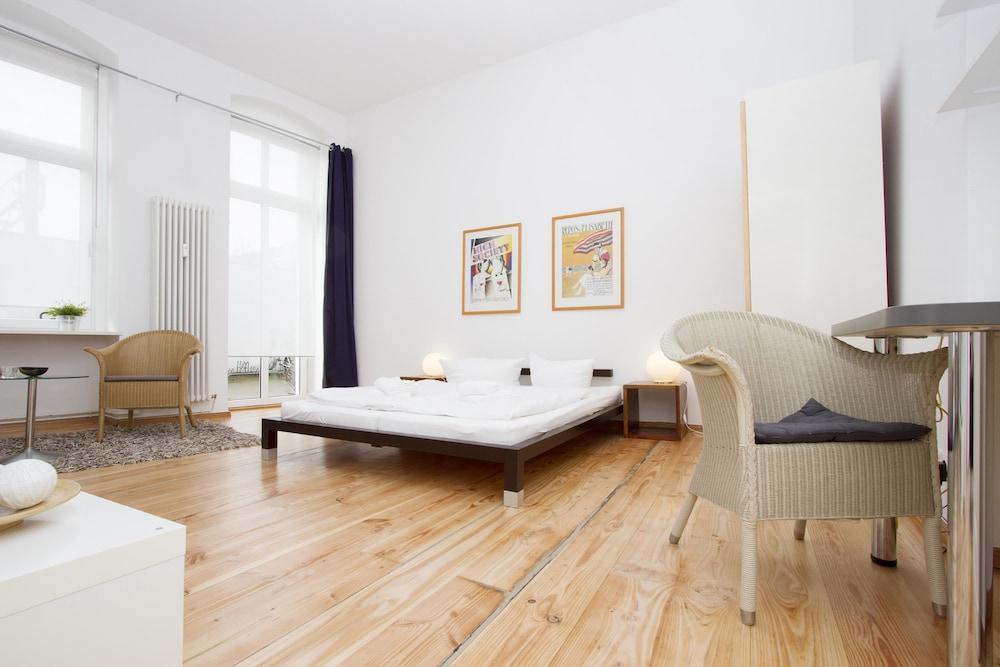 Limehome Berlin Malmoeer Strasse ภายนอก รูปภาพ